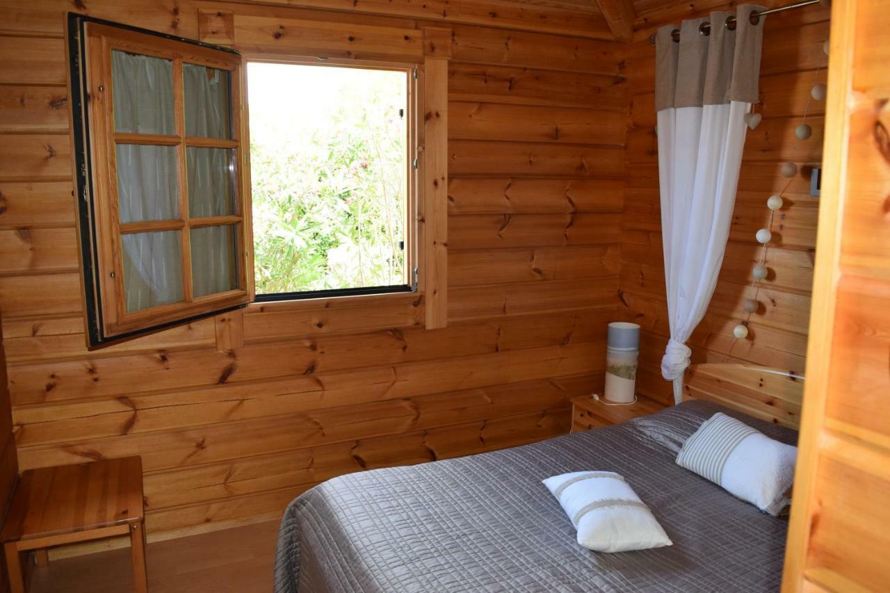 "Belle Maison En Bois" Messanges  Exteriör bild